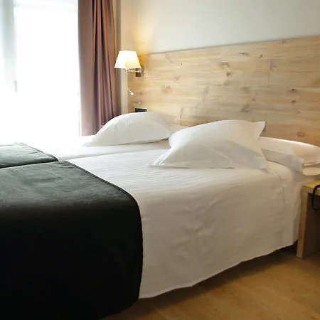 Arrels D'emporda 아파트호텔 4*