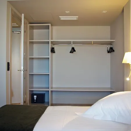Arrels D'emporda 아파트호텔 4*