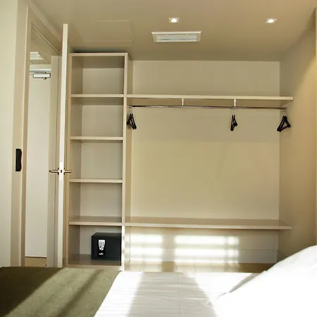 Lejlighedshotel Arrels D'emporda