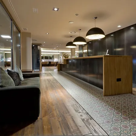 Lejlighedshotel Arrels D'emporda
